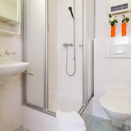 Haus Belle-vue * Saas Fee